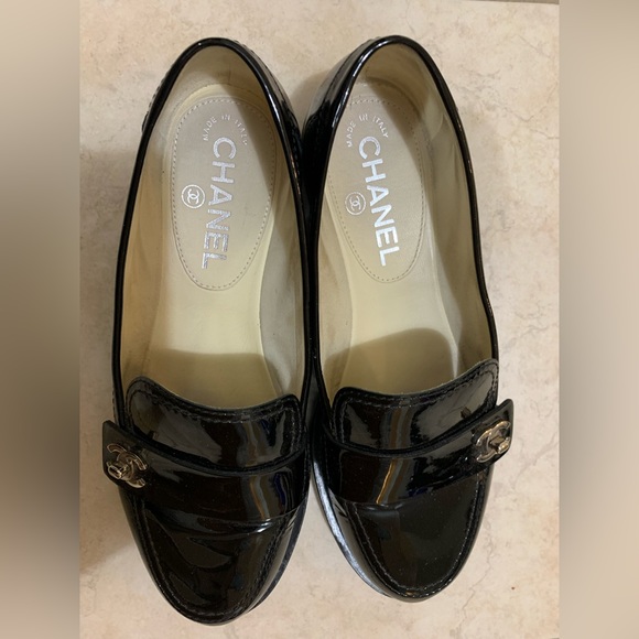 RESERVED - šFINAL SALEšā¤ļøAuthentic Chanel Loafersā¤ļø (available until Nov 15) - Picture 4 of 15